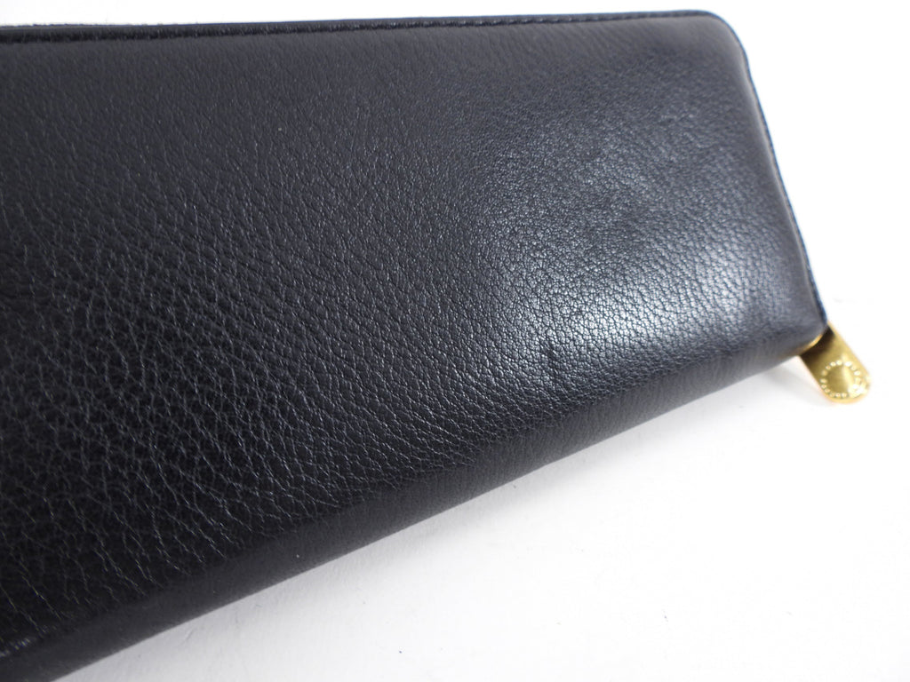 Marc by Marc Jacobs Black Leather Zipper Wallet