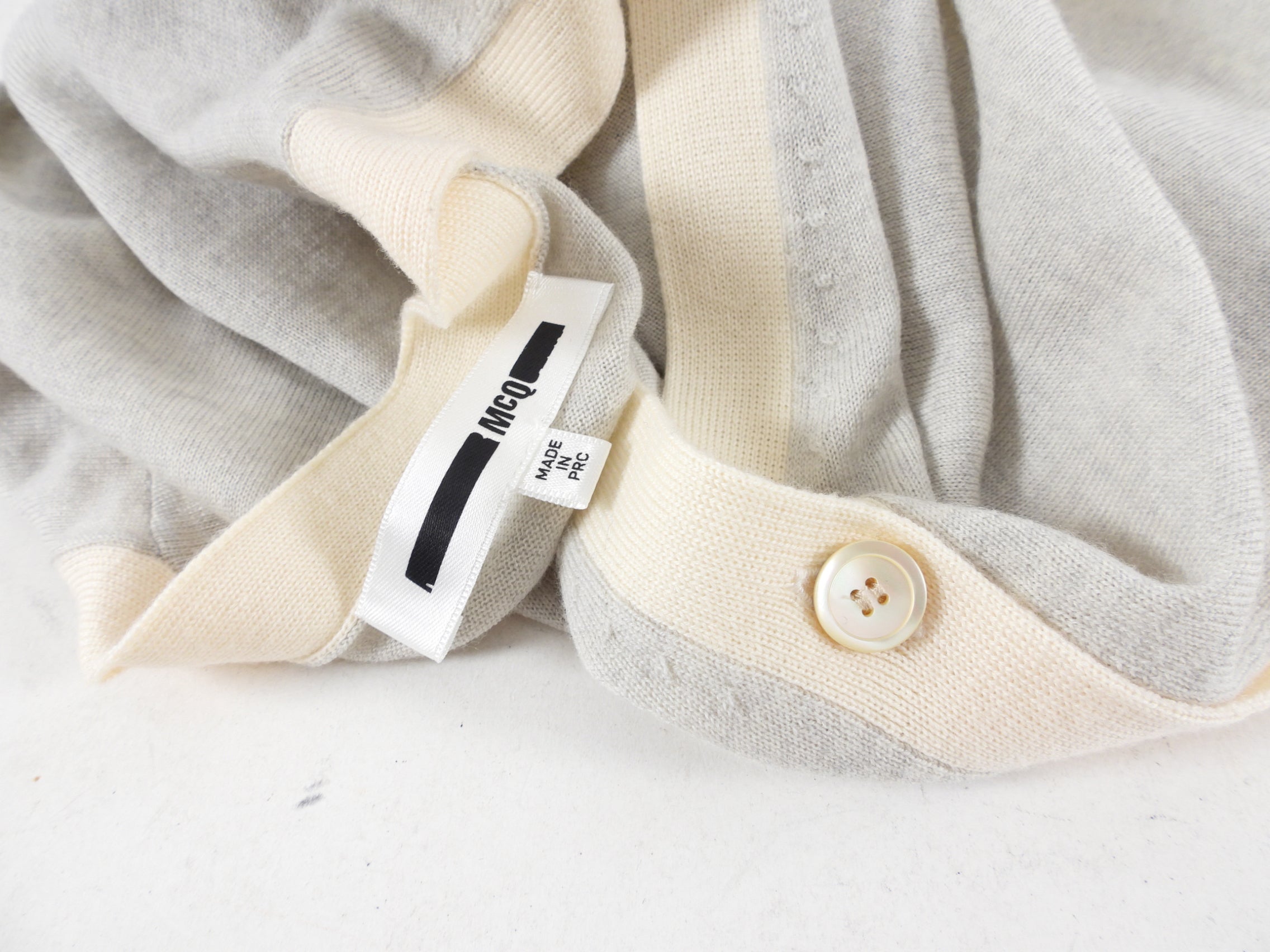 McQ Alexander McQueen Grey / Cream igan Sweater - M