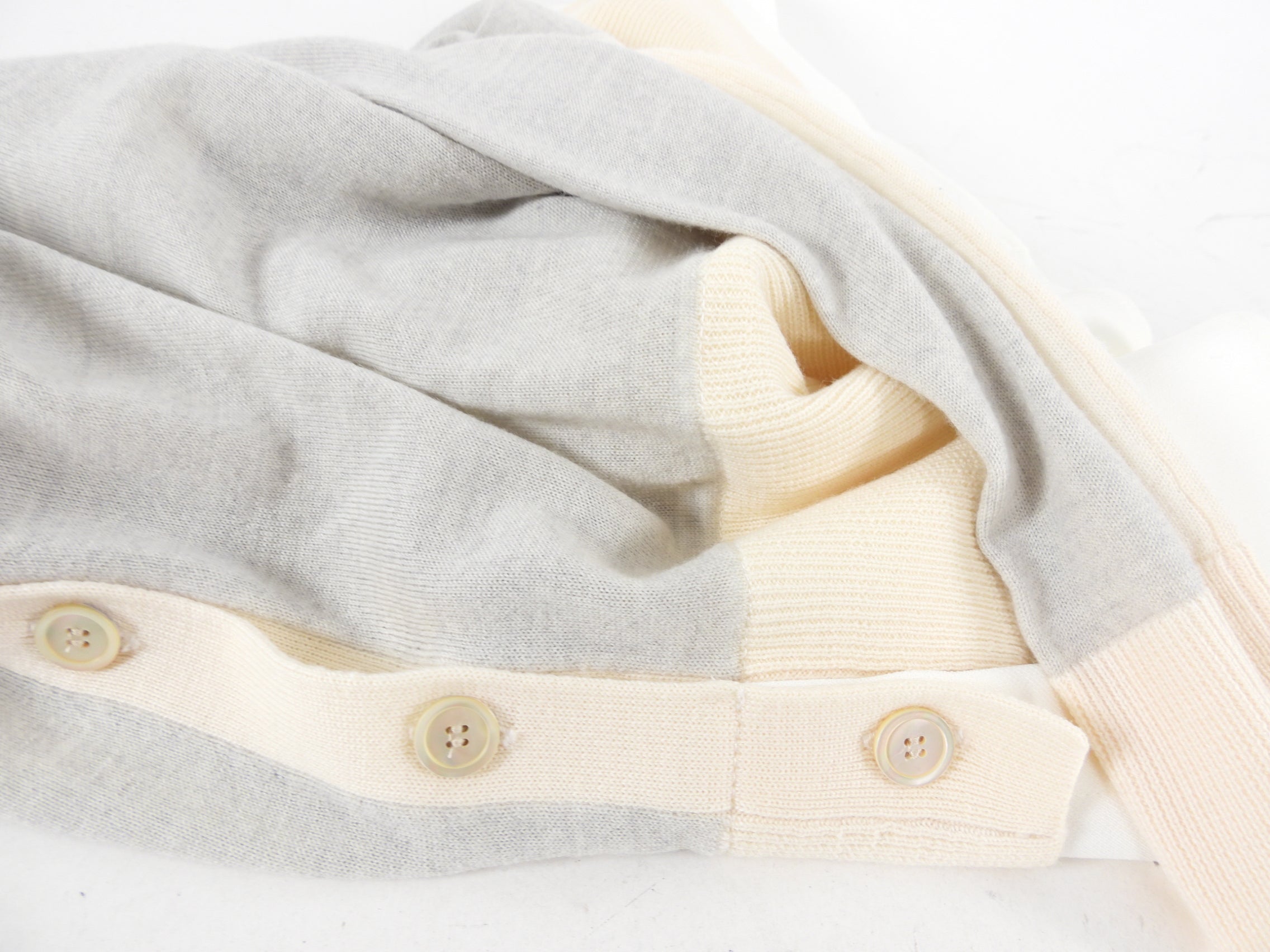 McQ Alexander McQueen Grey / Cream igan Sweater - M