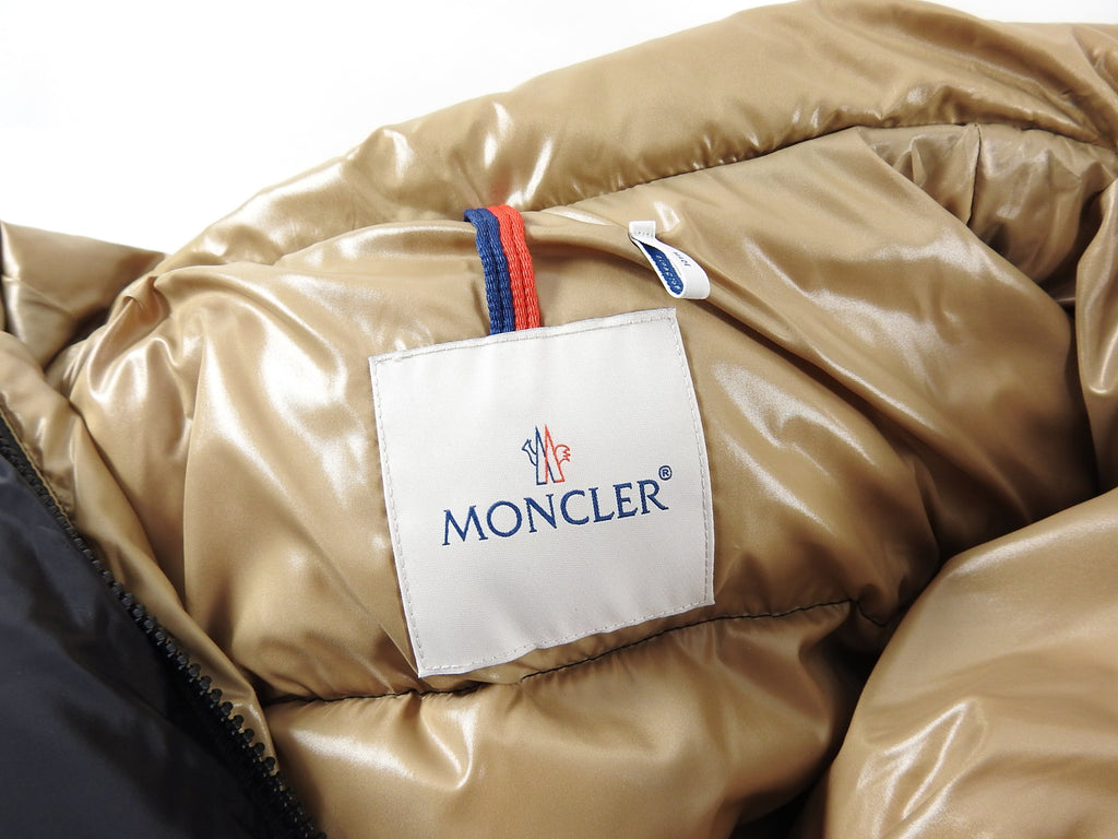 Moncler Parana Black Lacquer Puffer Jacket - S