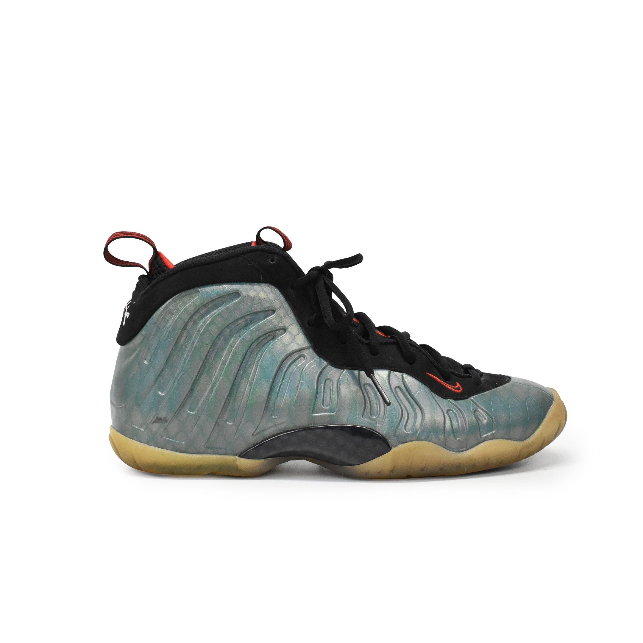 Nike 'Air Foamposite One Gone Fishing' Sneakers - GS 38.5