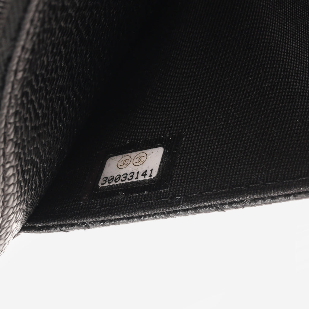 Chanel Classic Wallet on Chain