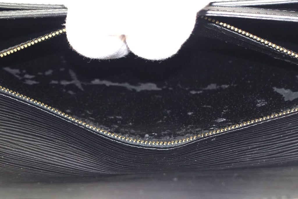 Louis Vuitto Sellier Dragonne Epi Leather Clutch Bag