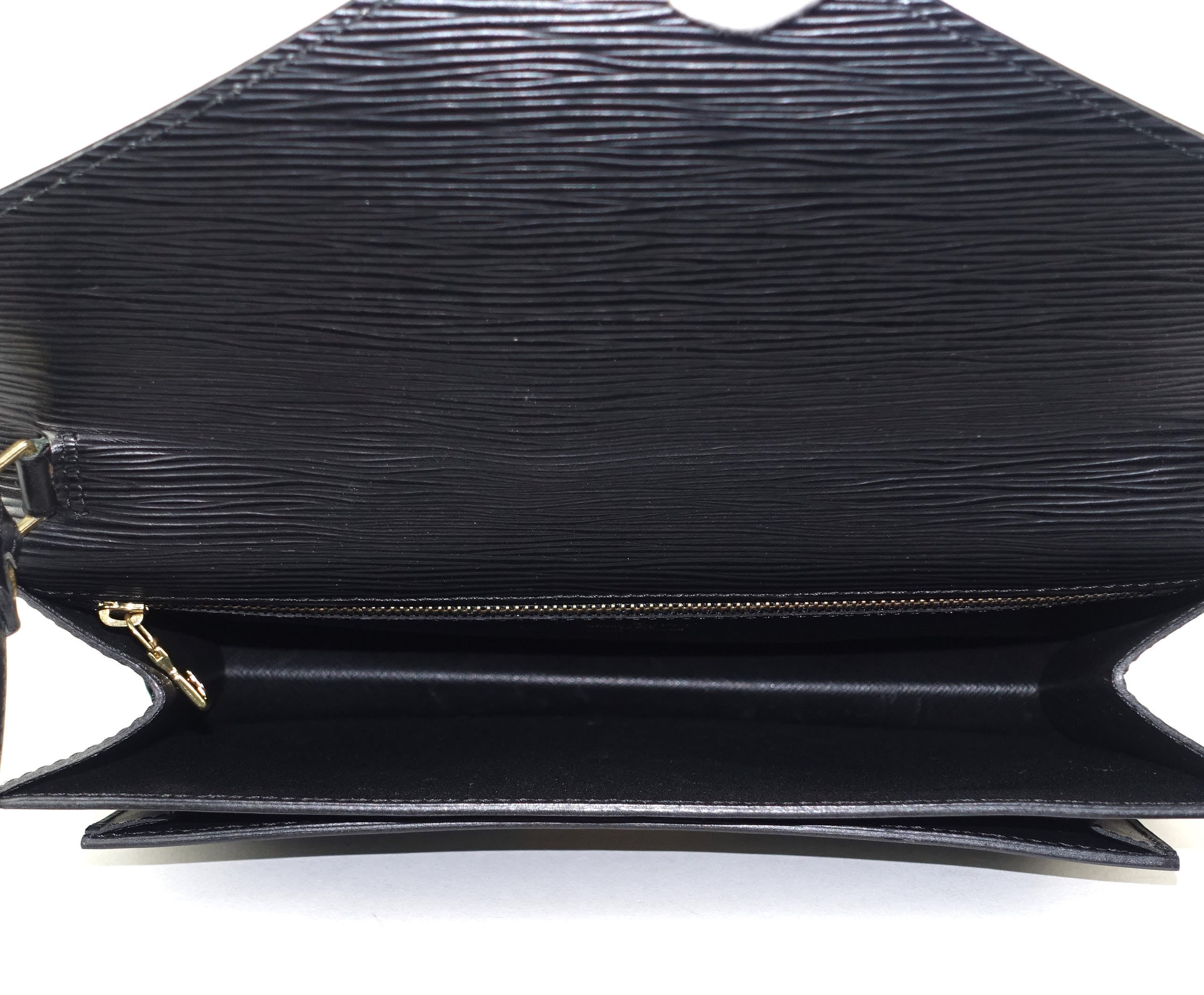 Louis Vuitto Sellier Dragonne Epi Leather Clutch Bag