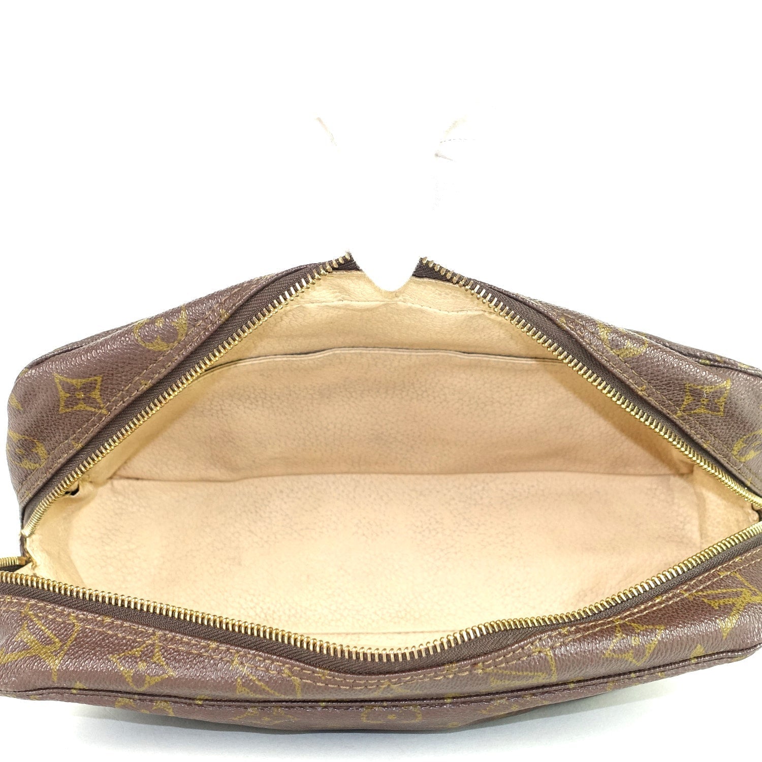Louis Vuitto Trousse Toilette 28 Monogram Canvas Clutch Bag