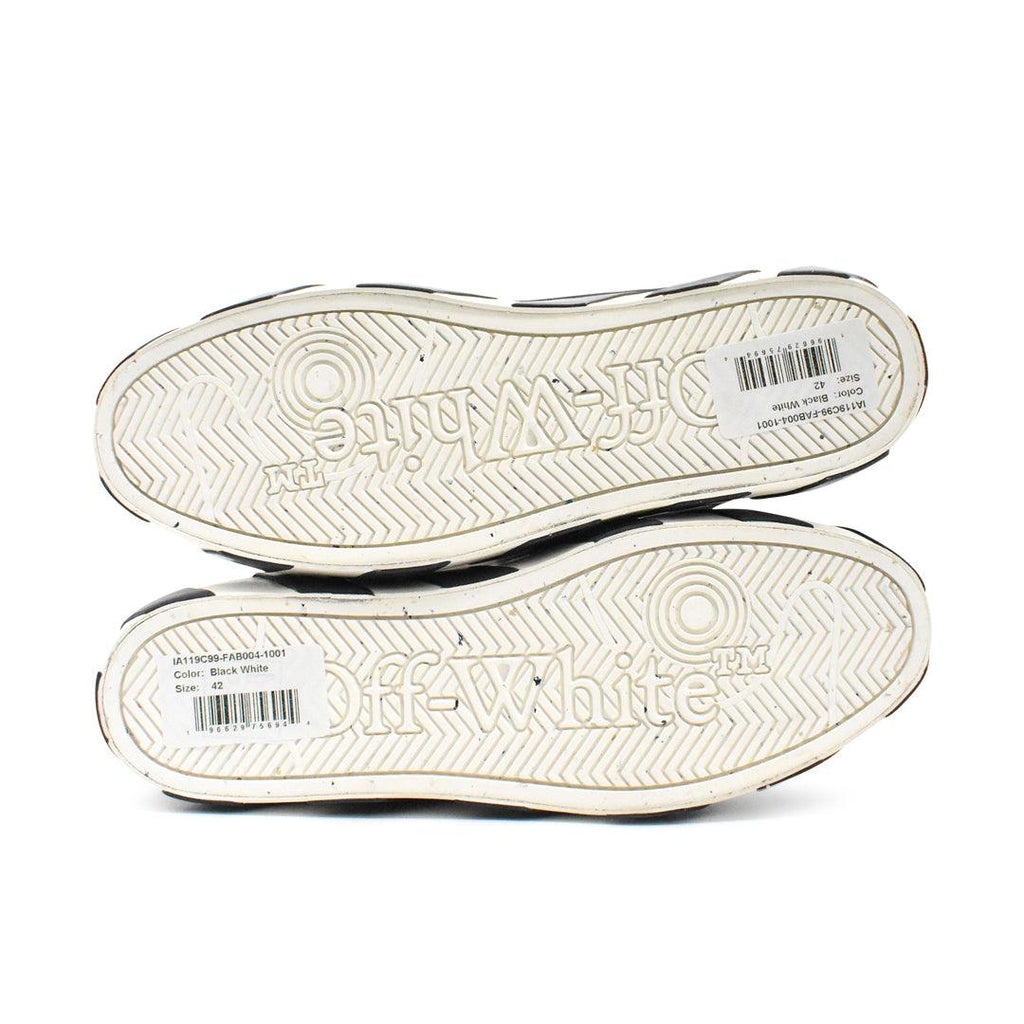 Off-White Sneakers - Men's 42
