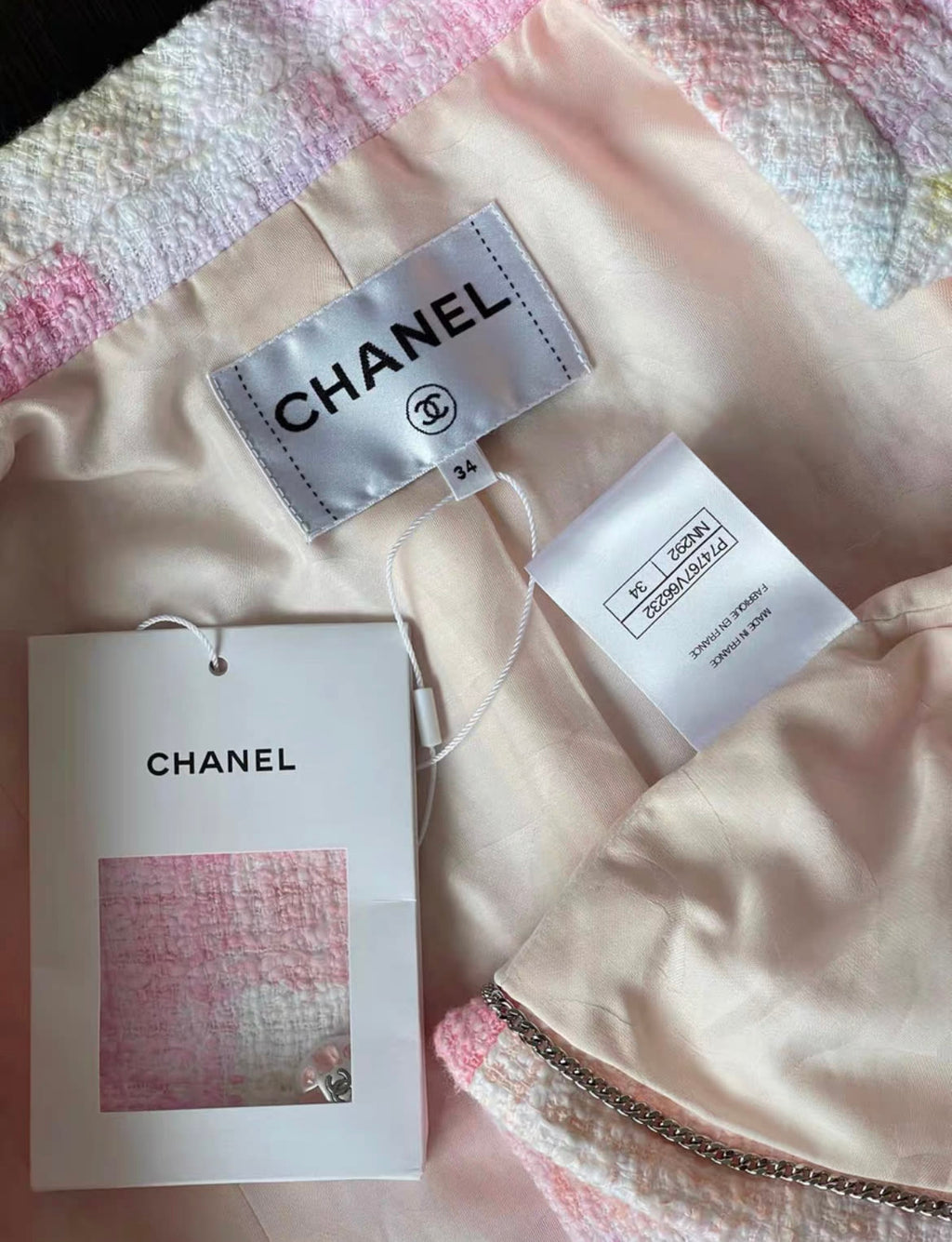 Chanel 23ss pink jacket fr34 with tag