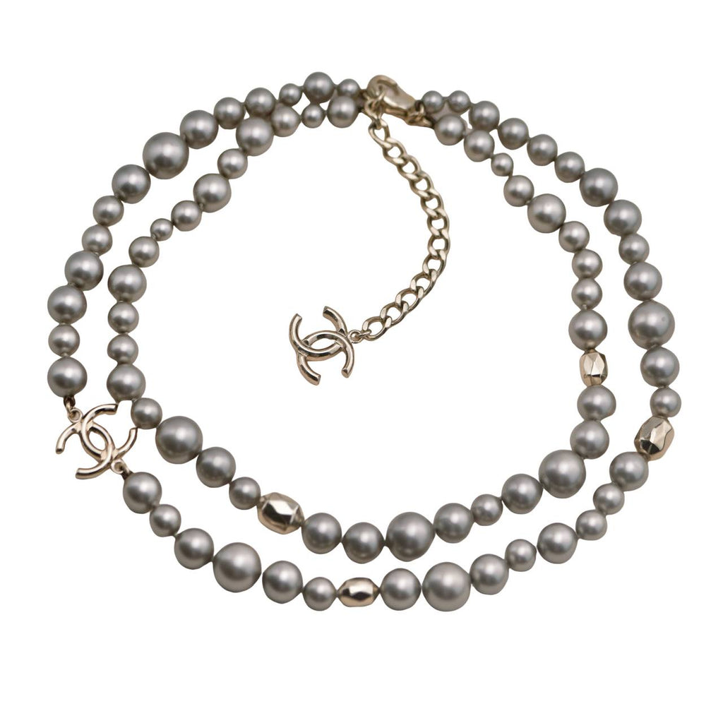 Chanel CC Faux Grey Pearl Gold Tone Necklace