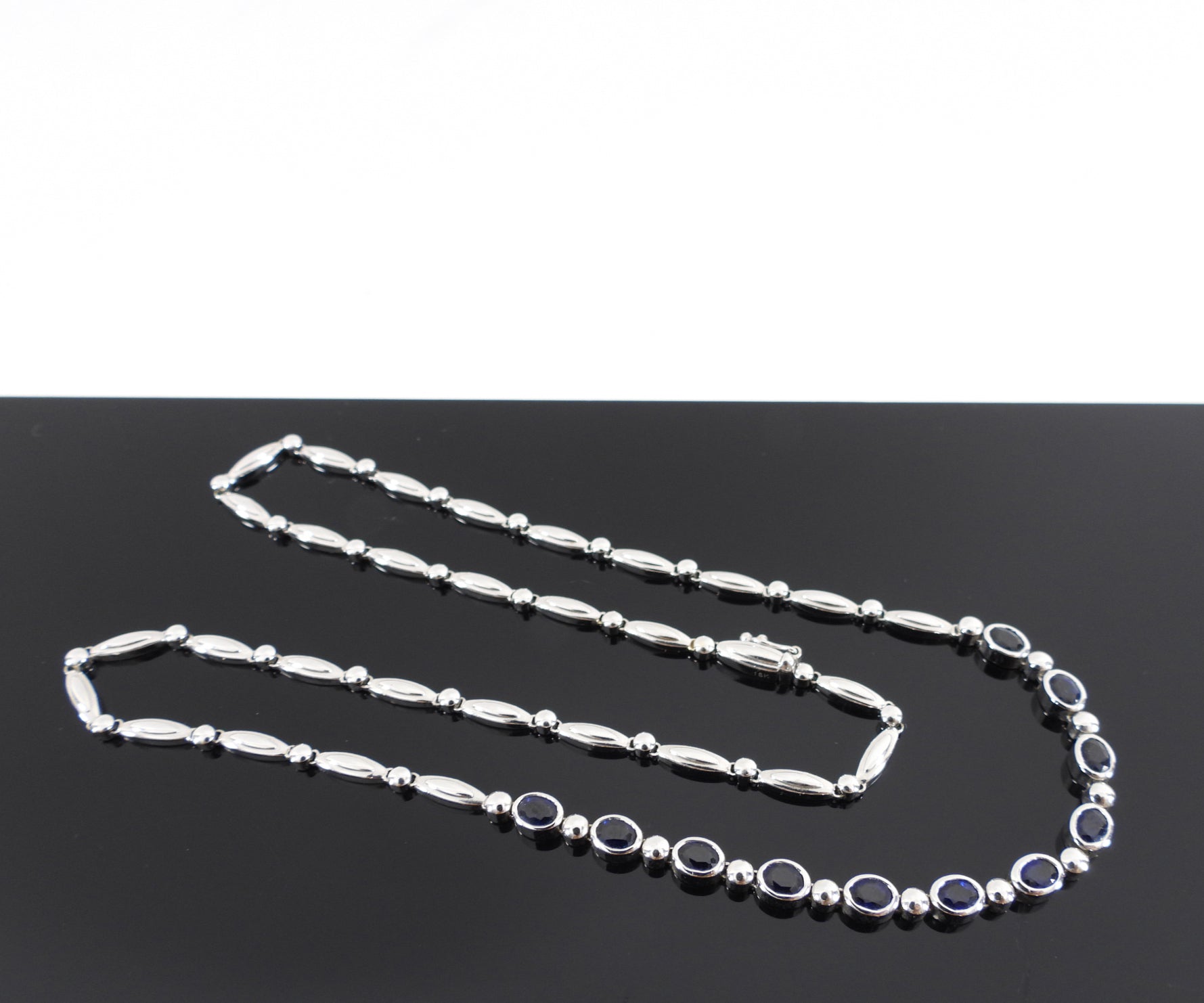 18k White Gold and Blue Sapphire Link Necklace