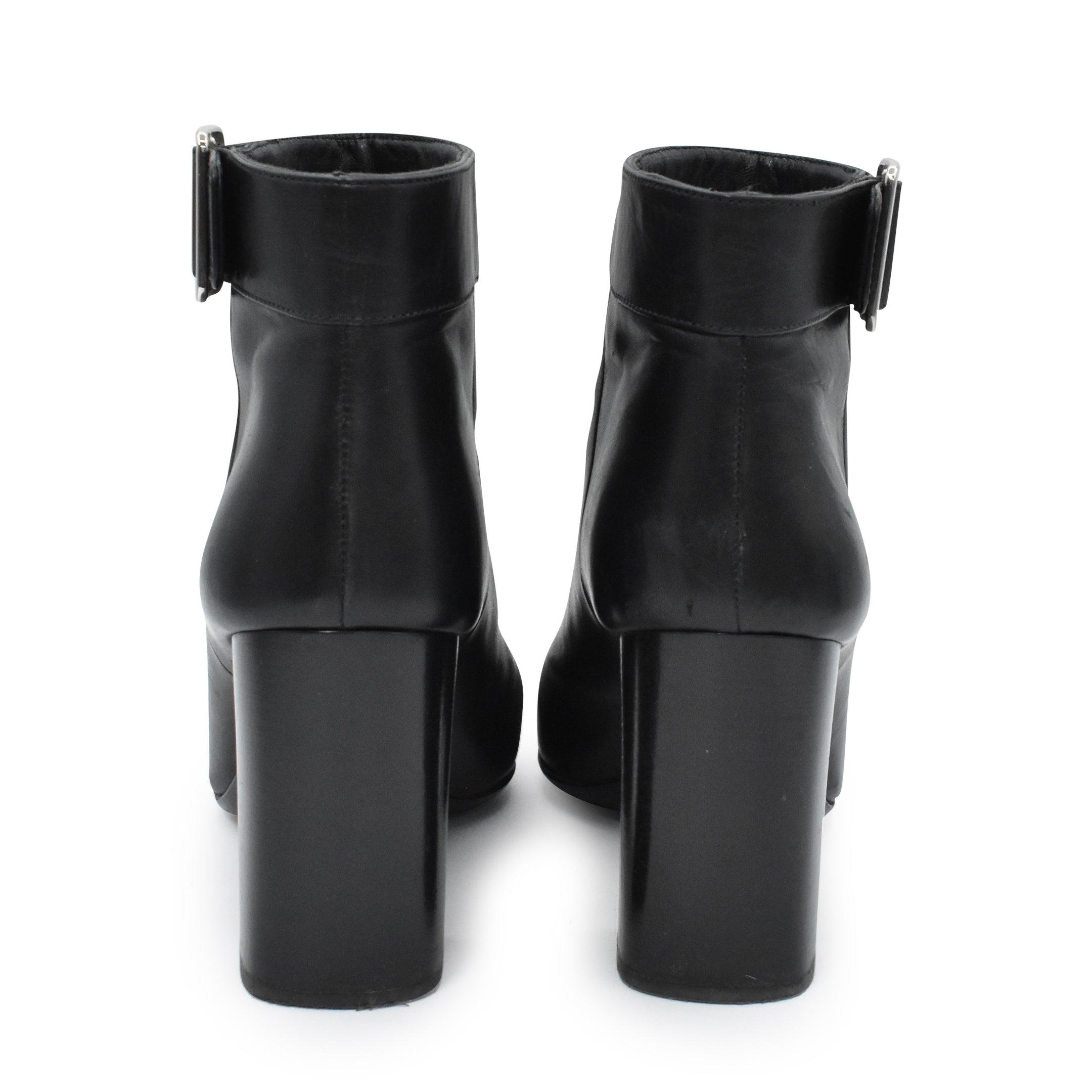 Prada Ankle Boots - Women's 38