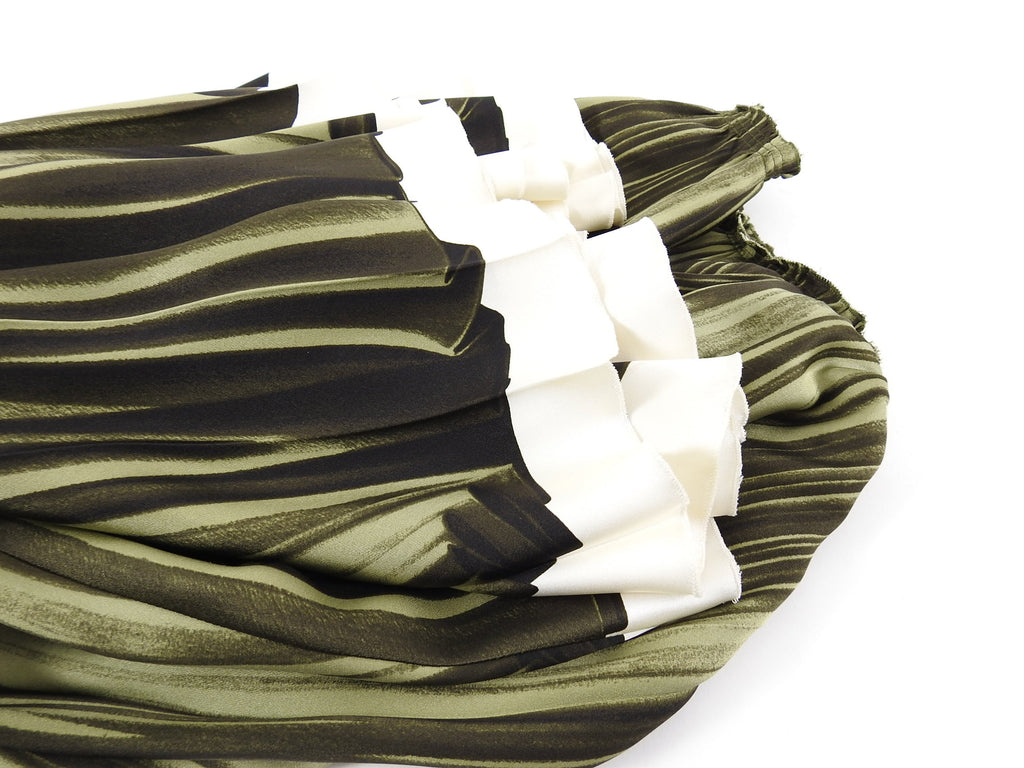 Prada Spring 2004 Tromphe L'Oeil Green Silk Midi Skirt - M
