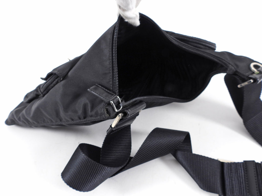 Prada Vintage Tessuto Nylon Messenger Bag