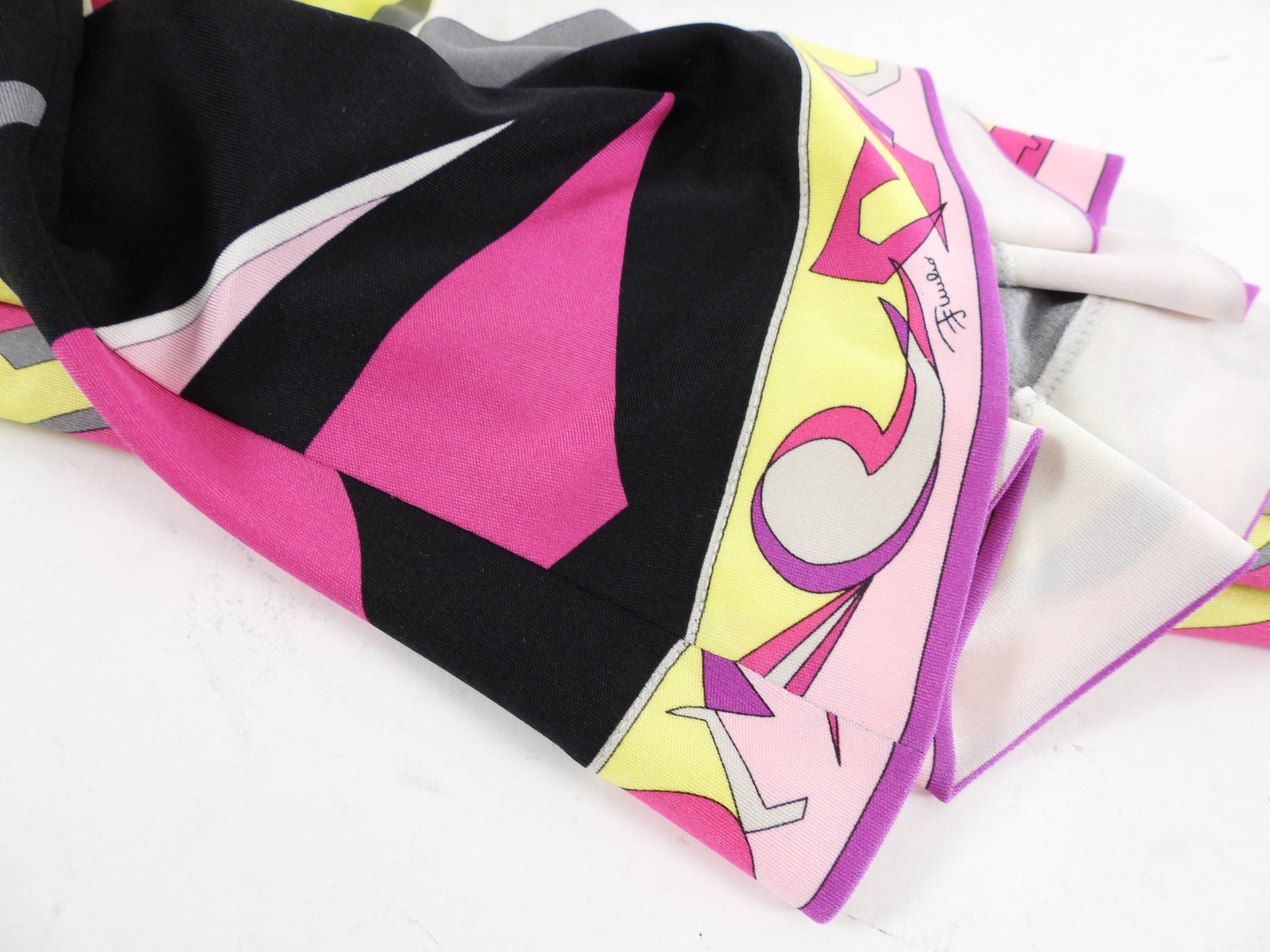Emilio Pucci Silk Jersey Lime Pink Black Long Sleeve Top - IT42 / S / 4/ 6