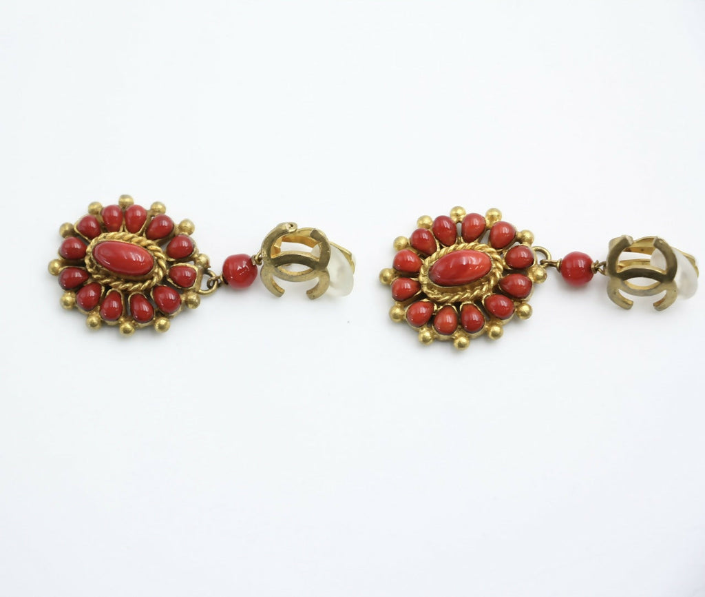 Chanel Vintage 93A Gripoix Gold-plated Red Dangle Clip-on Earrings
