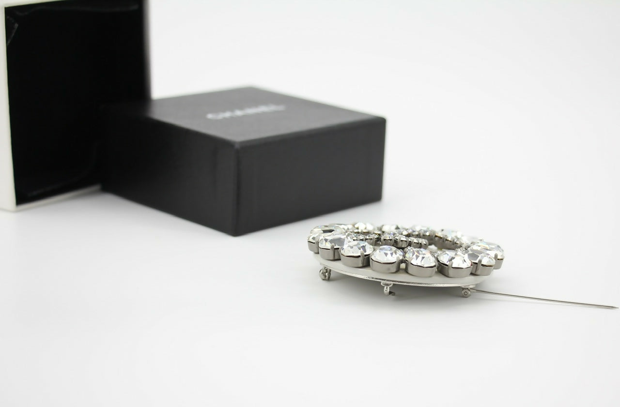 Chanel Vintage 00A Rhinestone Silver CC Large Round Brooch