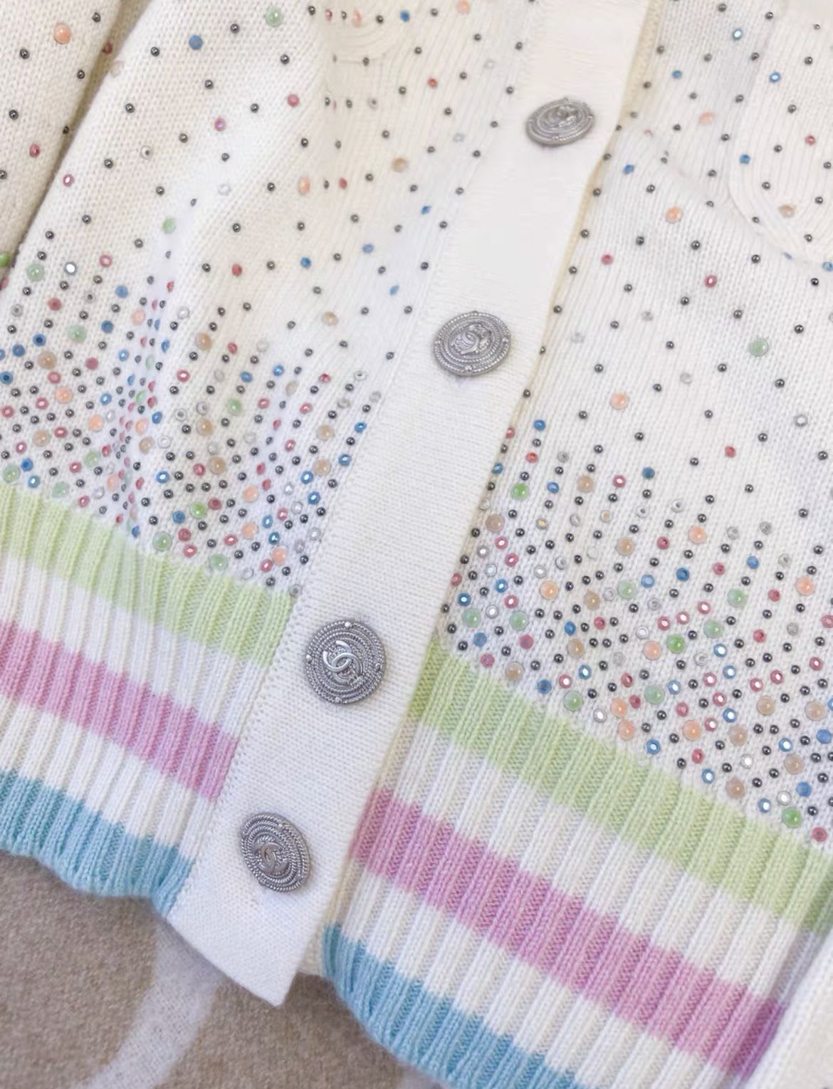 Chanel off-white colorful cashmere igan