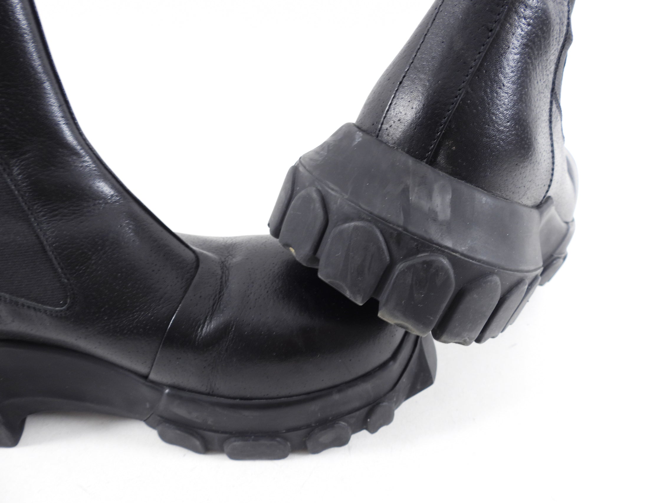 Rick Owens Black Leather Beatle Bozo Ankle Boots - 39