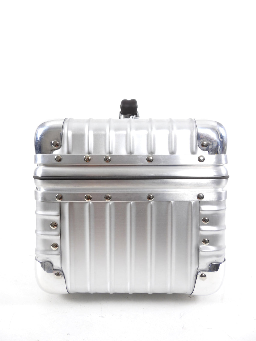 Rimowa Silver Classic Flight Beauty Case