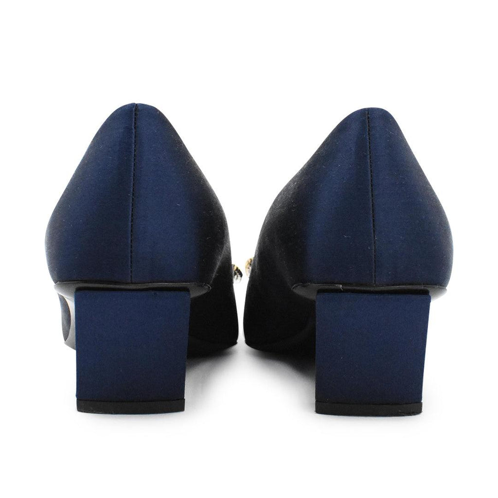 Roger Vivier 'Belle Vivier Pilgrim' Pumps - Women's 37