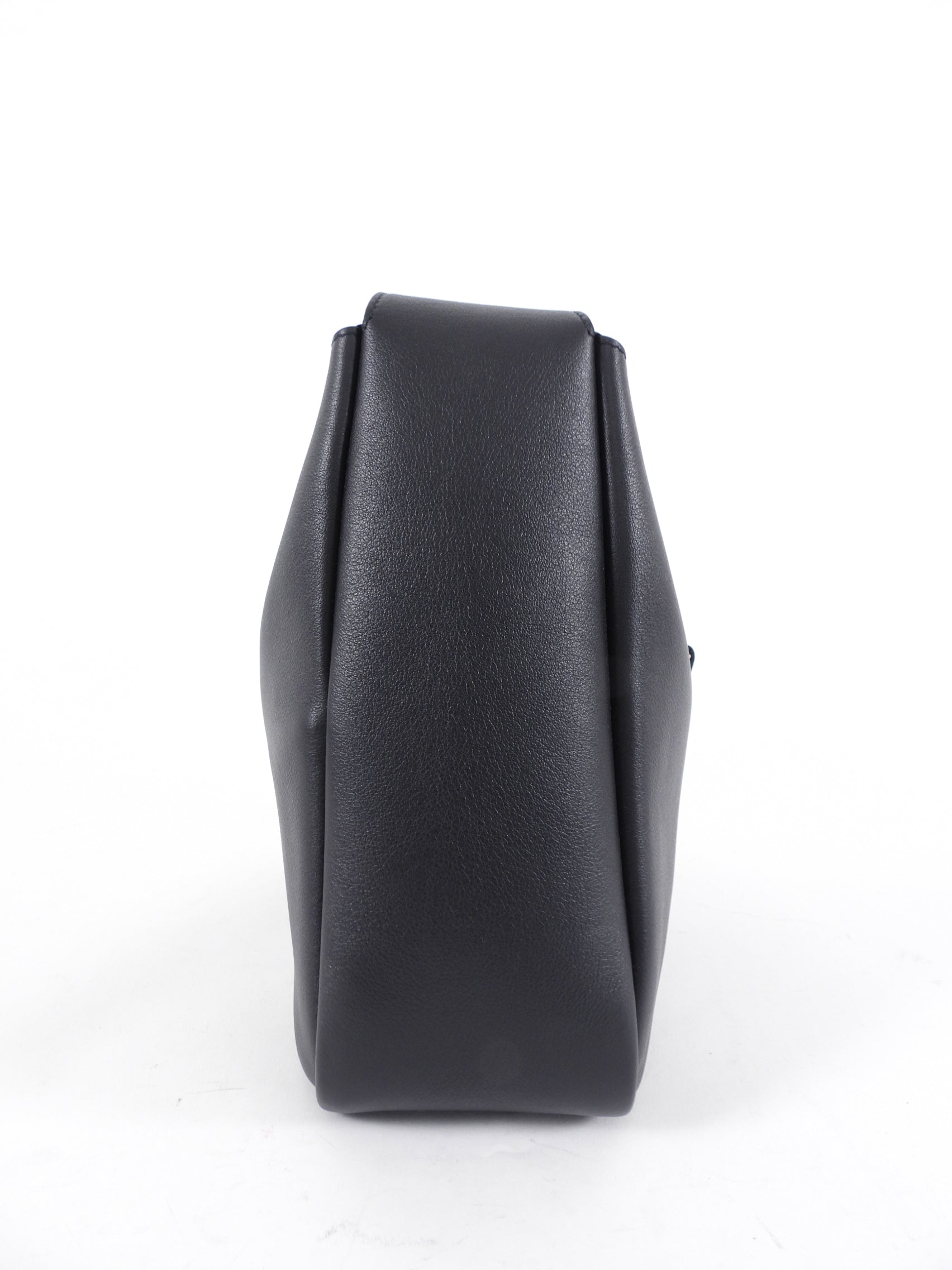 Saint Laurent Black Grained Leather Le 5 À 7 Supple Small Shoulder Hobo Bag