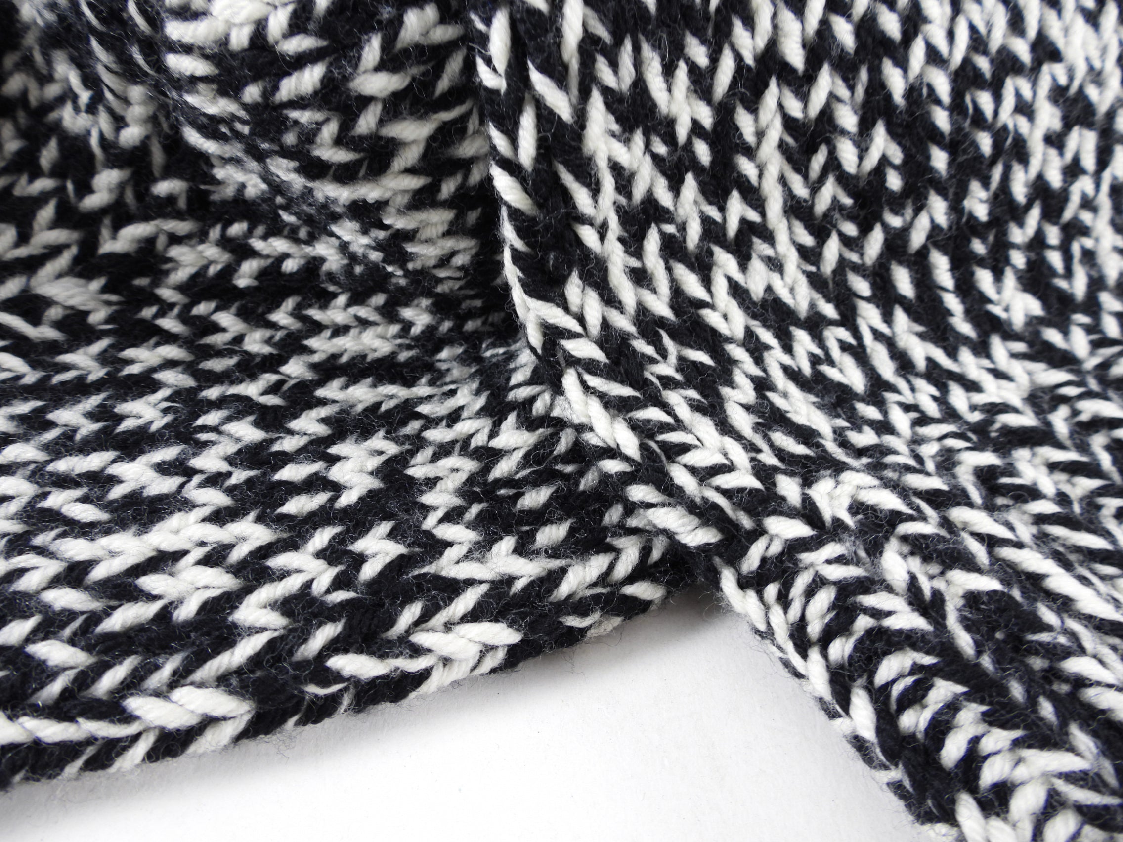Saint Laurent Oversized Black White Knit Sweater - M