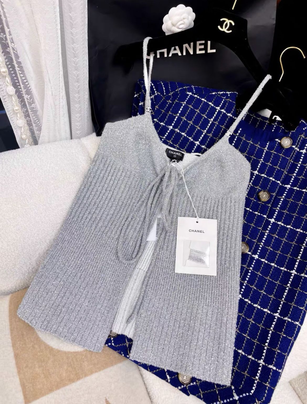 Chanel 22A silver diamond top