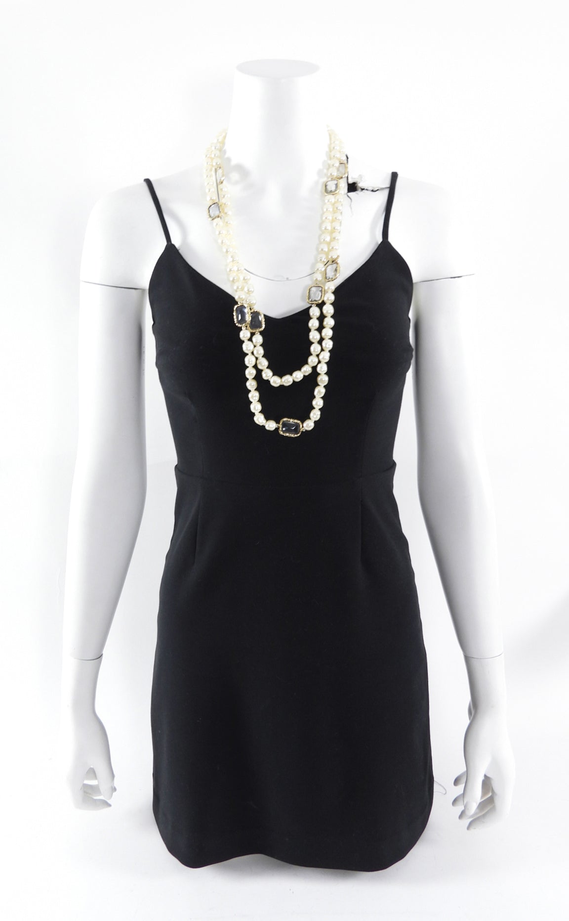 Chanel Vintage 1981 Baroque Pearl and Gripoix Chicklet Sautoir Necklace
