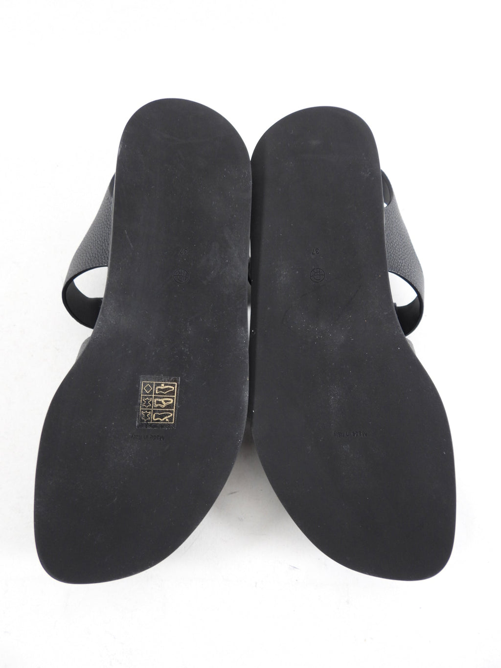 The Row Black Leather The Fisherman Sandals - 37.5