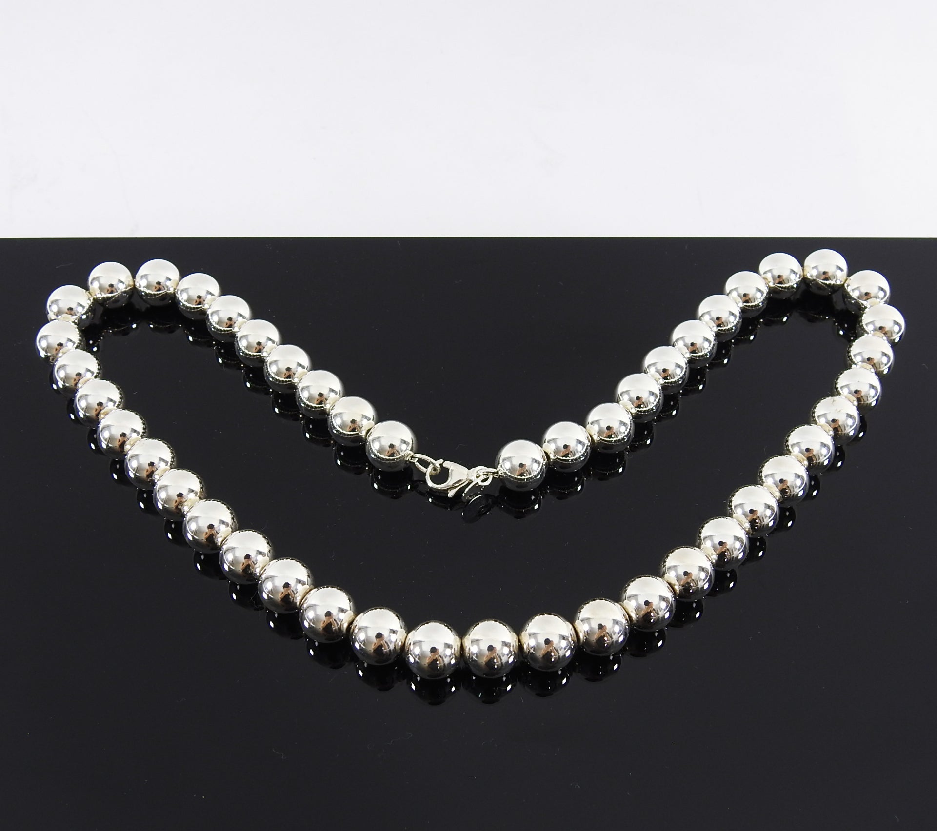 Tiffany and Co Sterling Silver Hardwear Ball Necklace