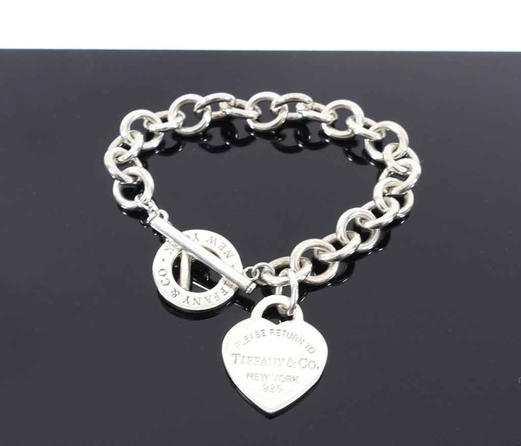 Tiffany and Co. Return to Tiffany Heart Toggle Bracelet