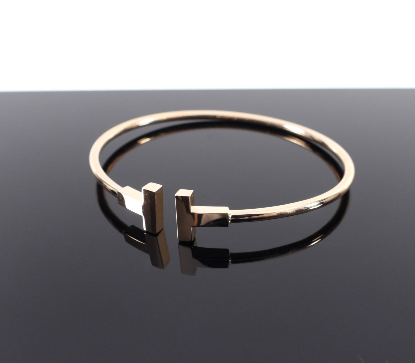 Tiffany & Co. 18k Rose Gold T Wire Bracelet