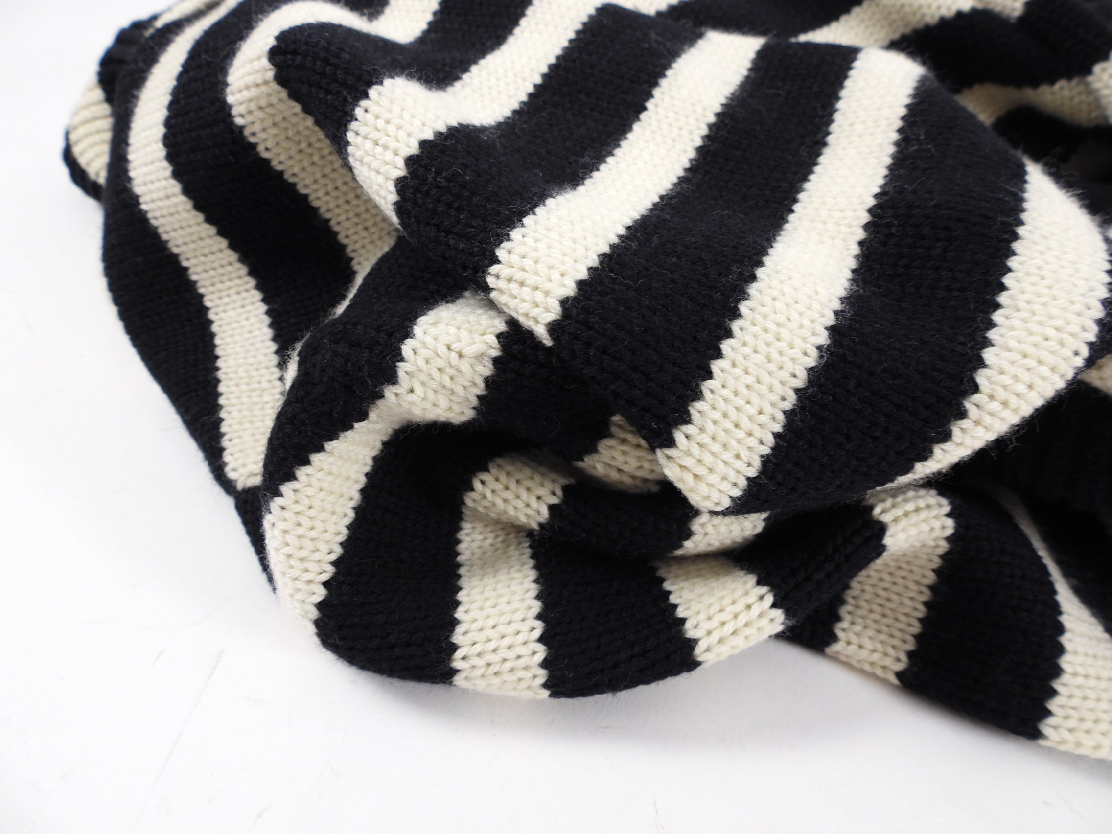 Toteme Signature Stripe Turtleneck in Black and Ivory - XS / S