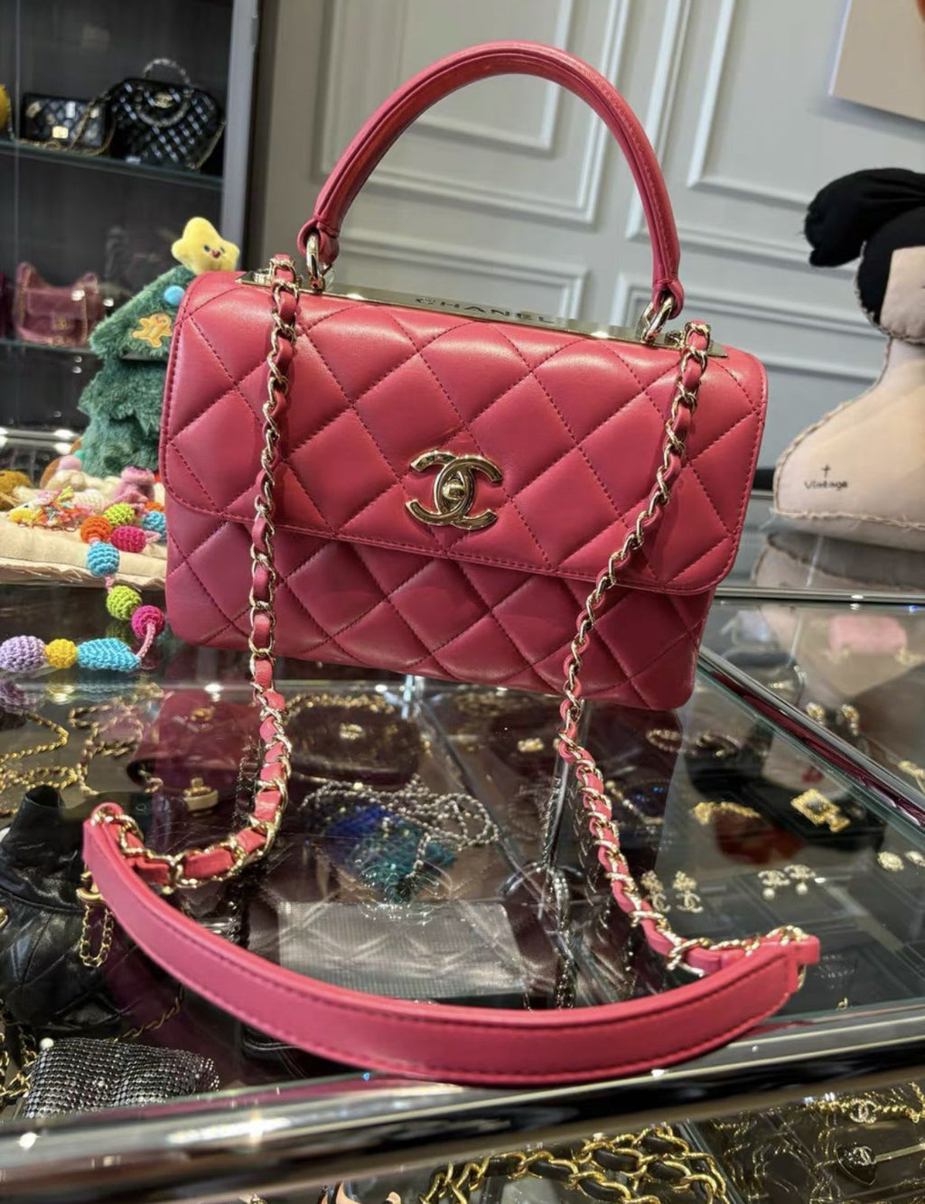 Chanel pink coco handle medium size