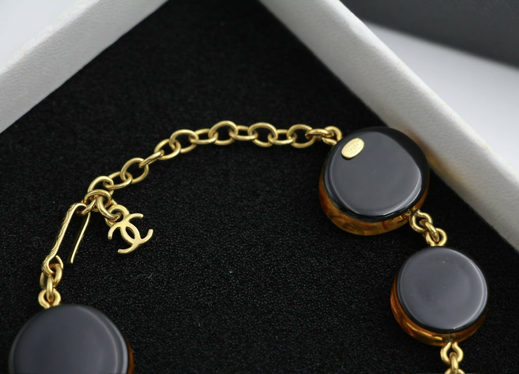 Chanel Vintage 98A Acrylic Dark Brown Turtle and Camellia Tortoise Shell Style Bracelet