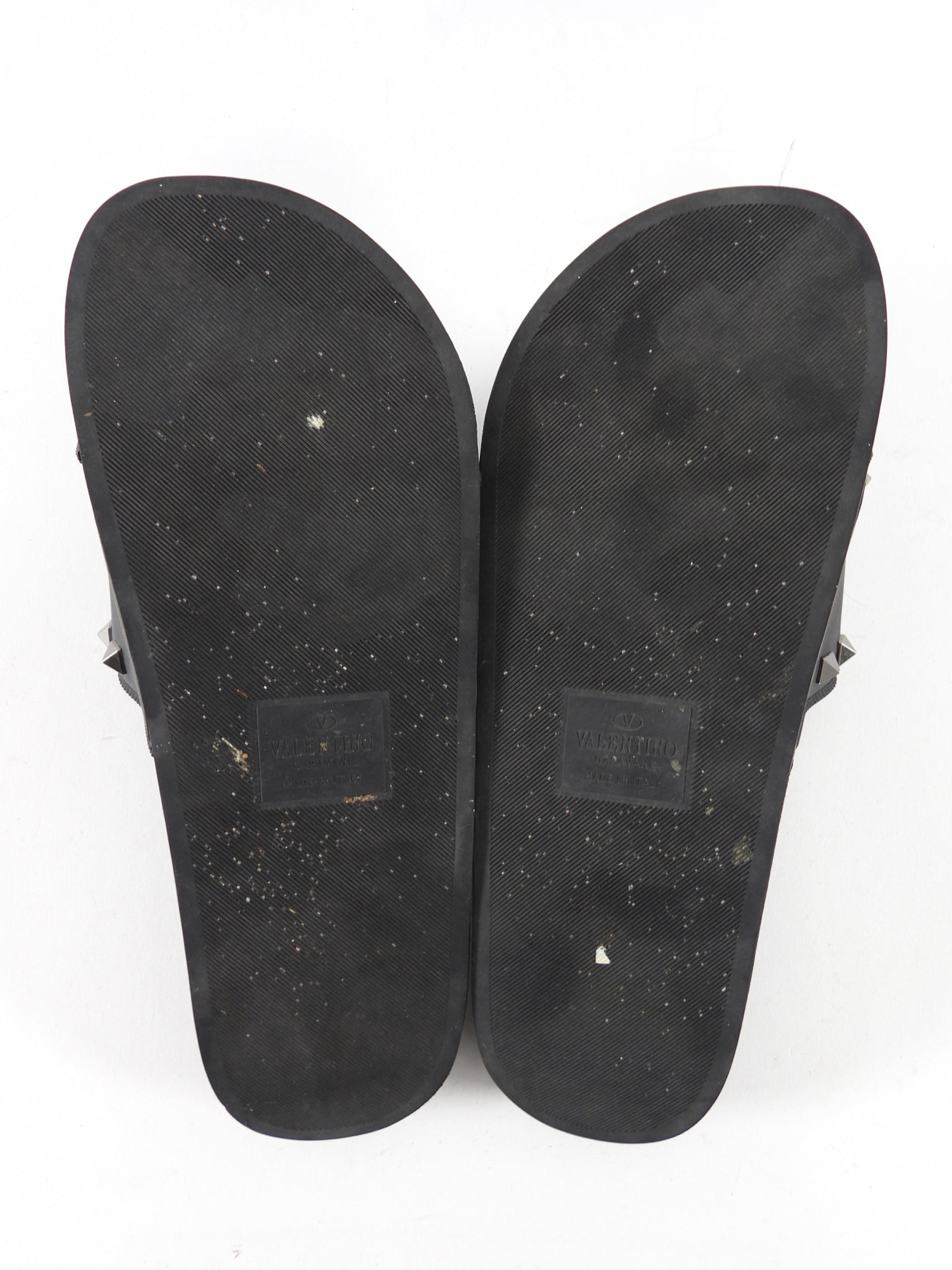Valentino Rockstud Black Rubber Flat Pool Slides - 39