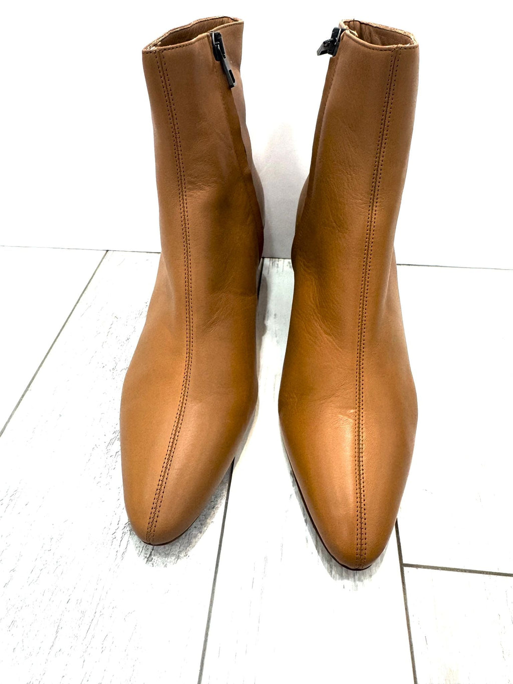 VINCE LANICA WOMEN'S LEATHER LANICA BOOTS