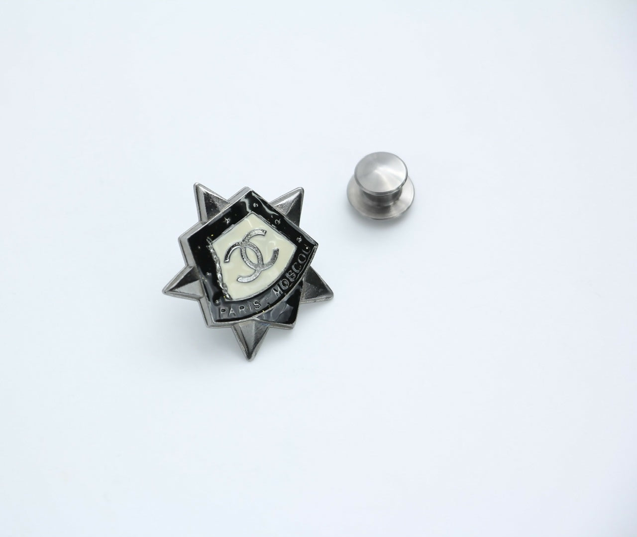 Chanel Vintage 09A Metal Black Beige Moscow Series Badge Brooch