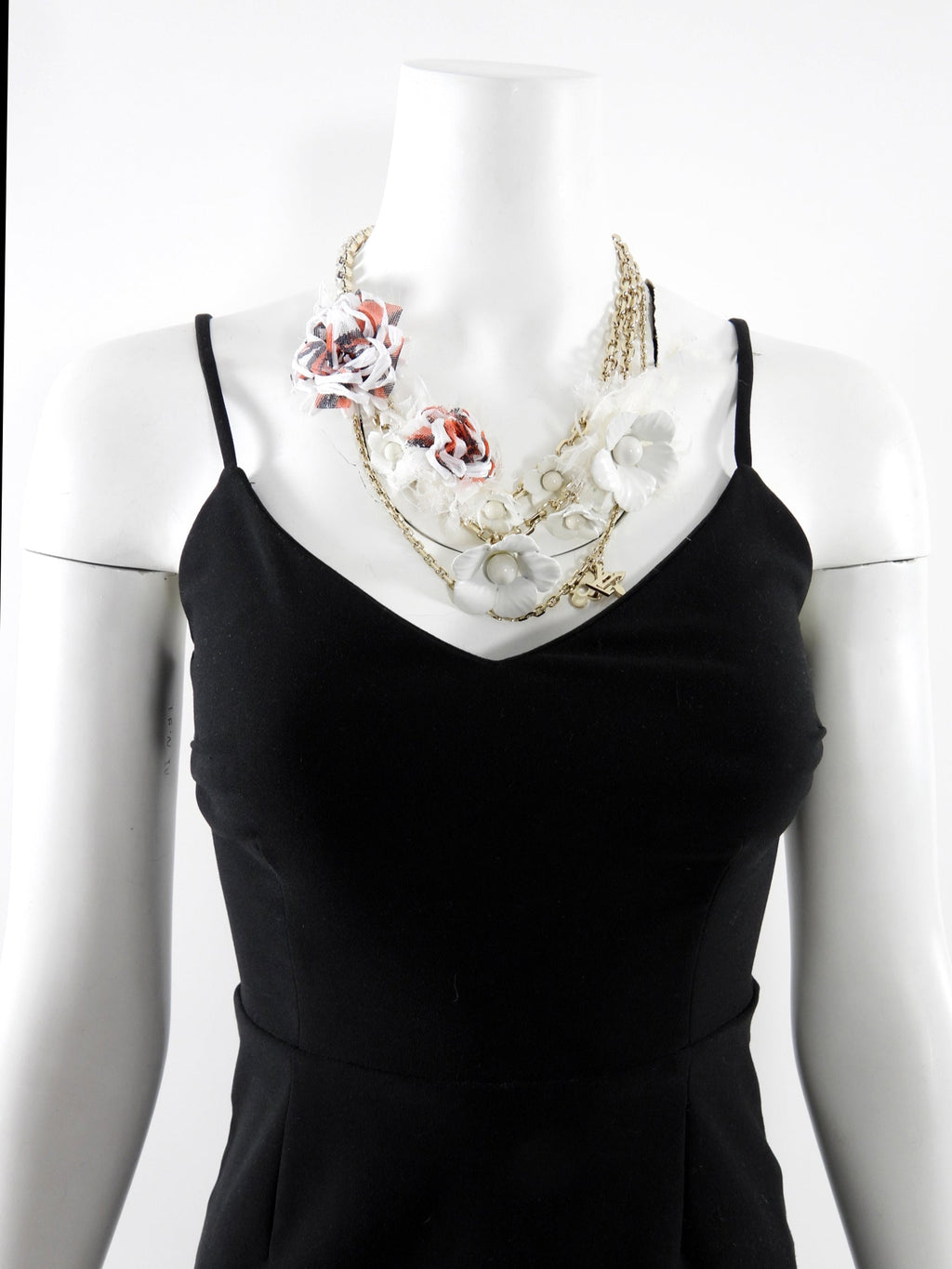 Louis Vuitton Vintage Fall 2005 Red and White Chain Crystal Flower Ribbon Necklace