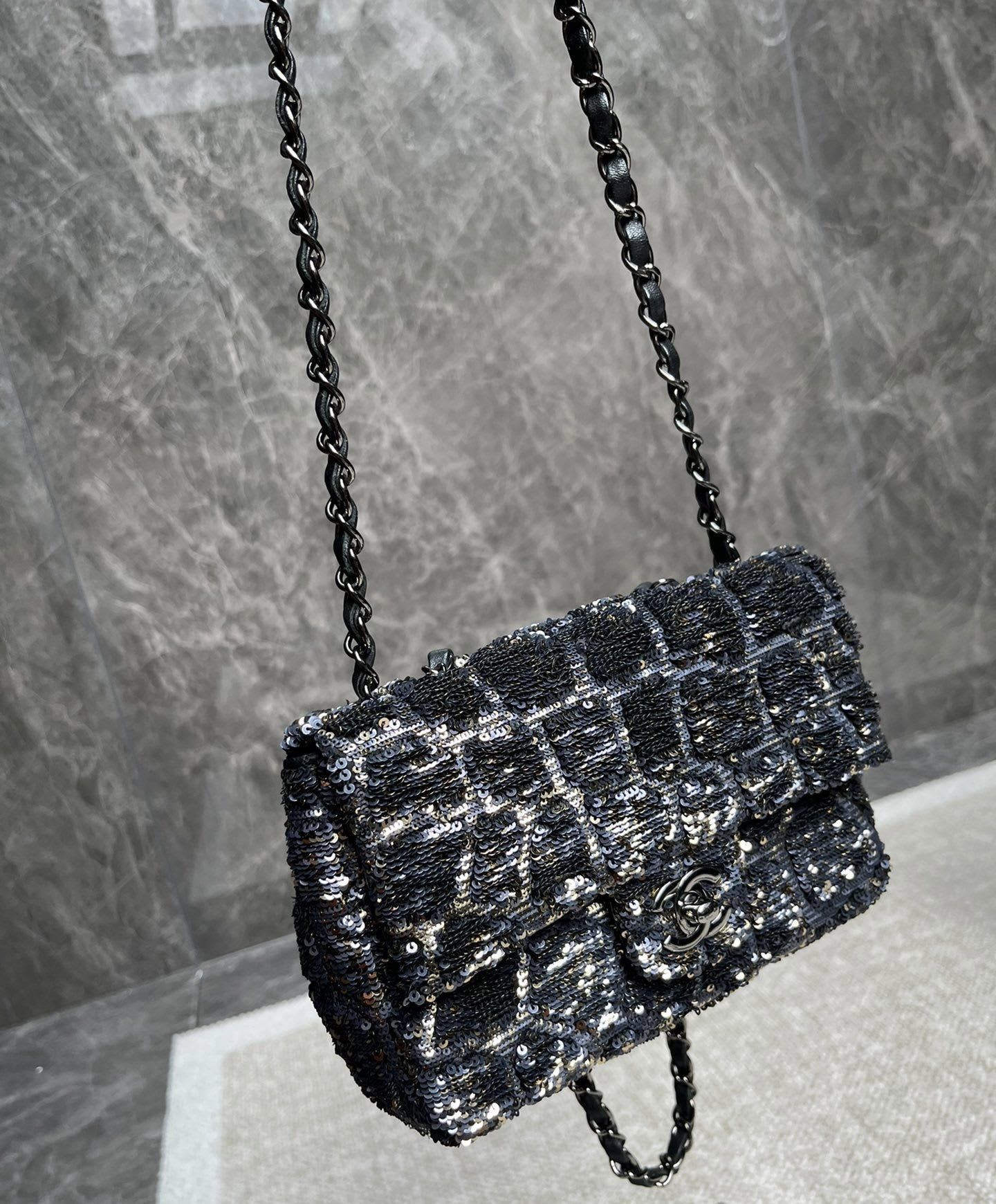 Rare Chanel galaxy