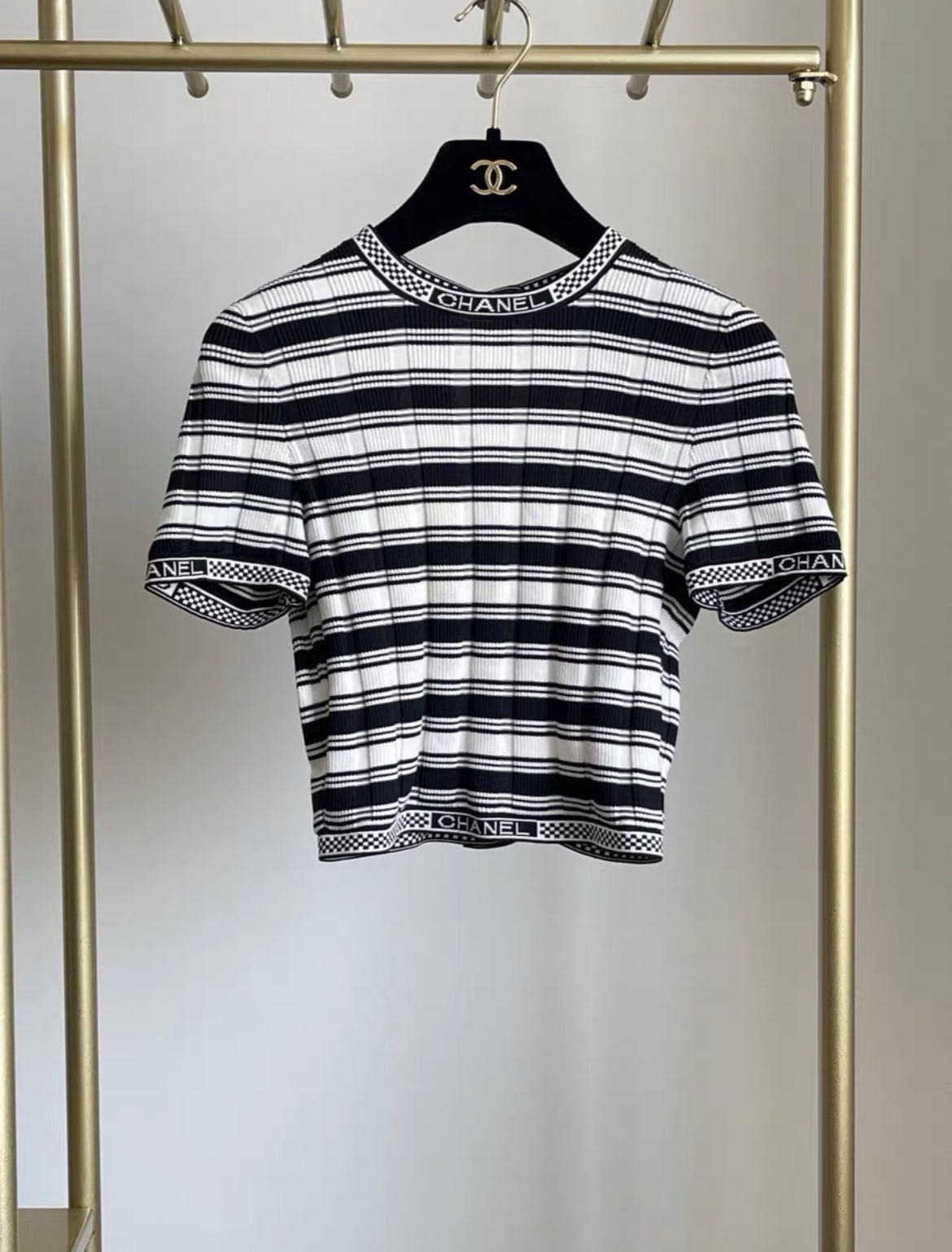 Chanel 2023 ss black and white striped backless top fr36