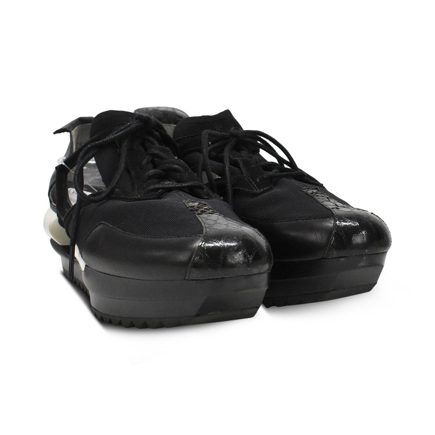 Y3 Sneakers - Women's 9