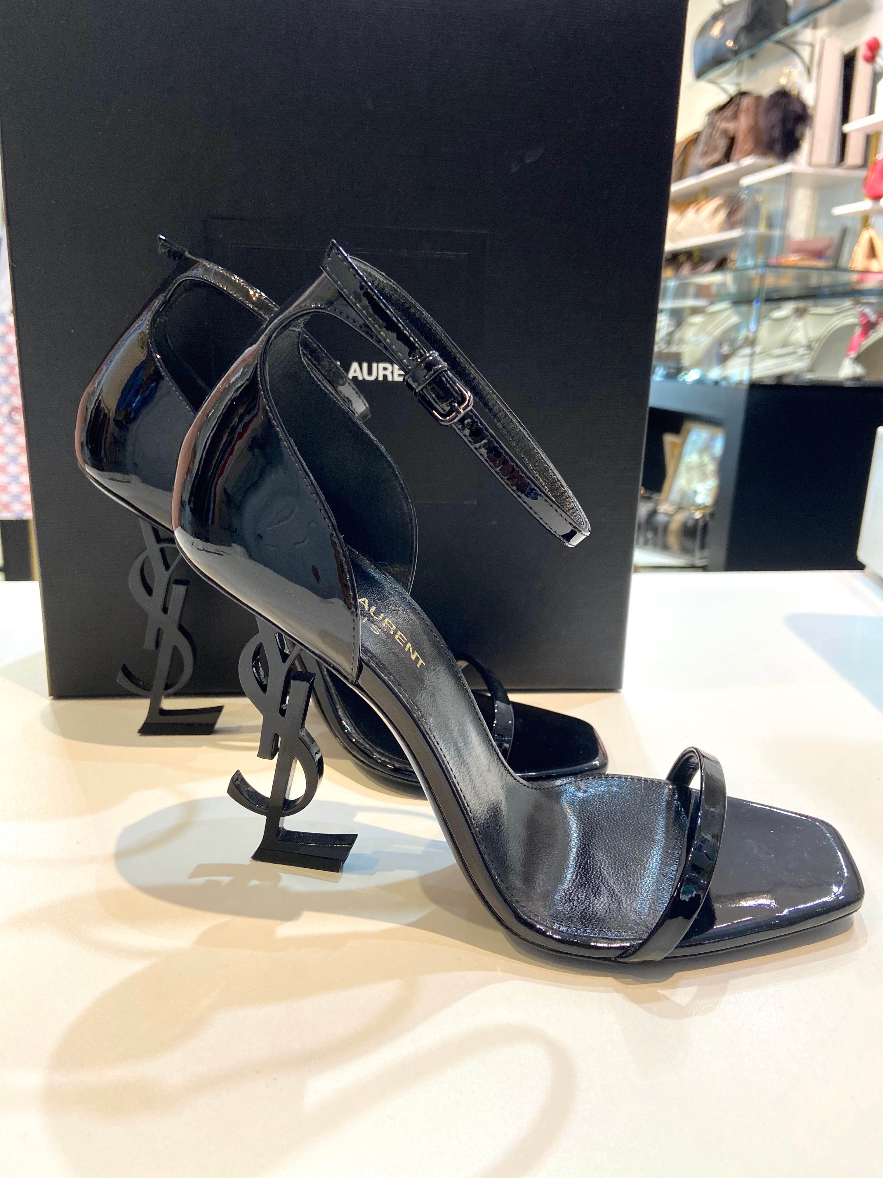 YSL OPYUM ANKLE STRAP PUMP