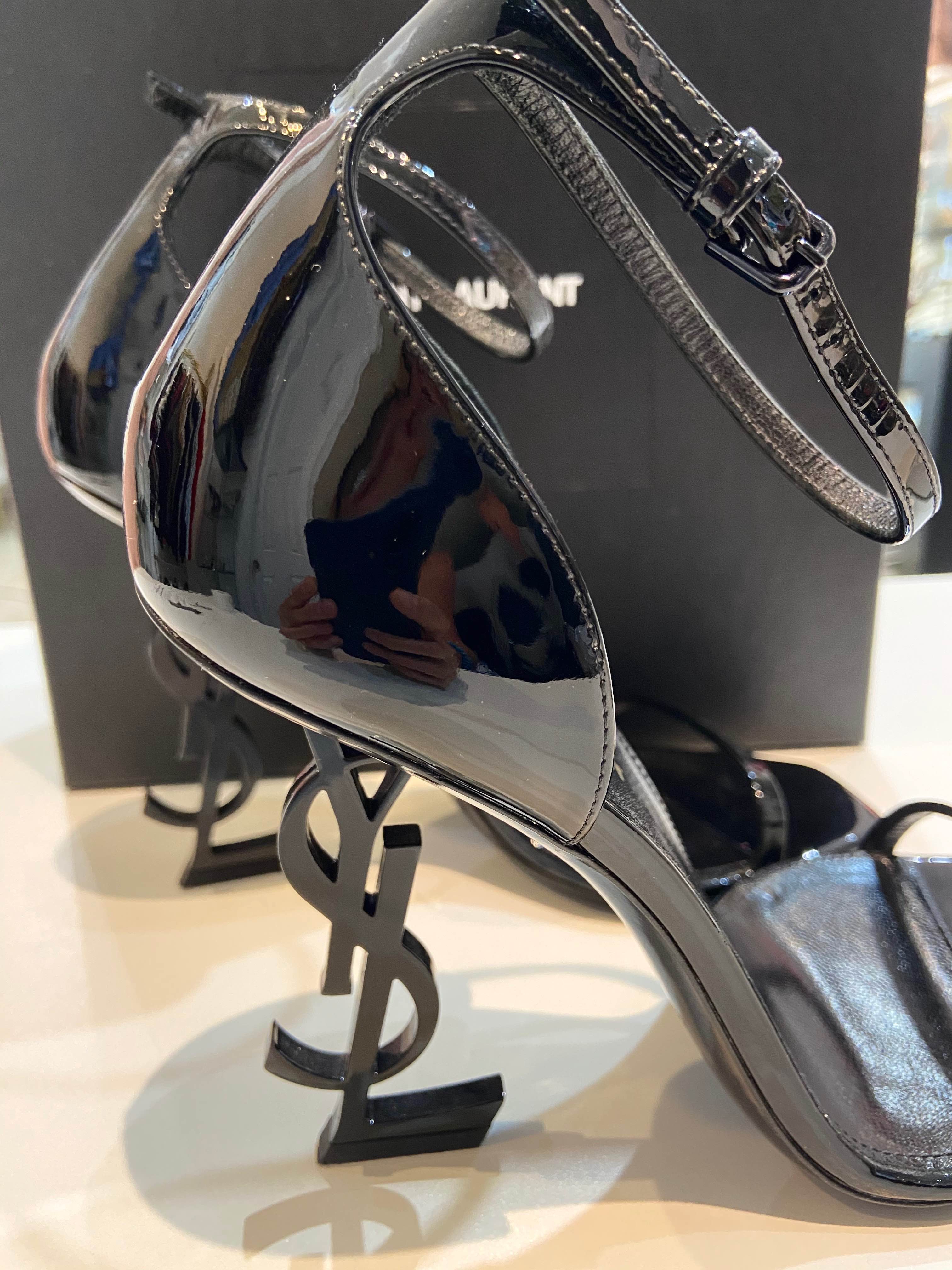 YSL OPYUM ANKLE STRAP PUMP